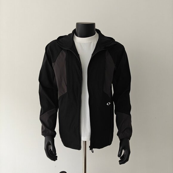 Oakley Hooded Comfort Softshell Windproof and Waterproof Jacket - Picture 1 of 4